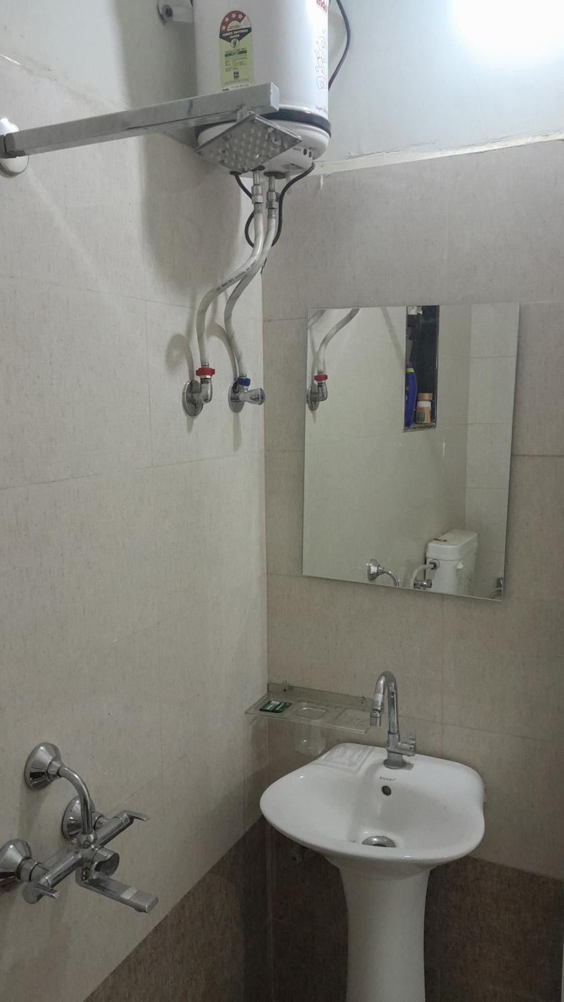 Hotel Gulati Suites Washim Zewnętrze zdjęcie